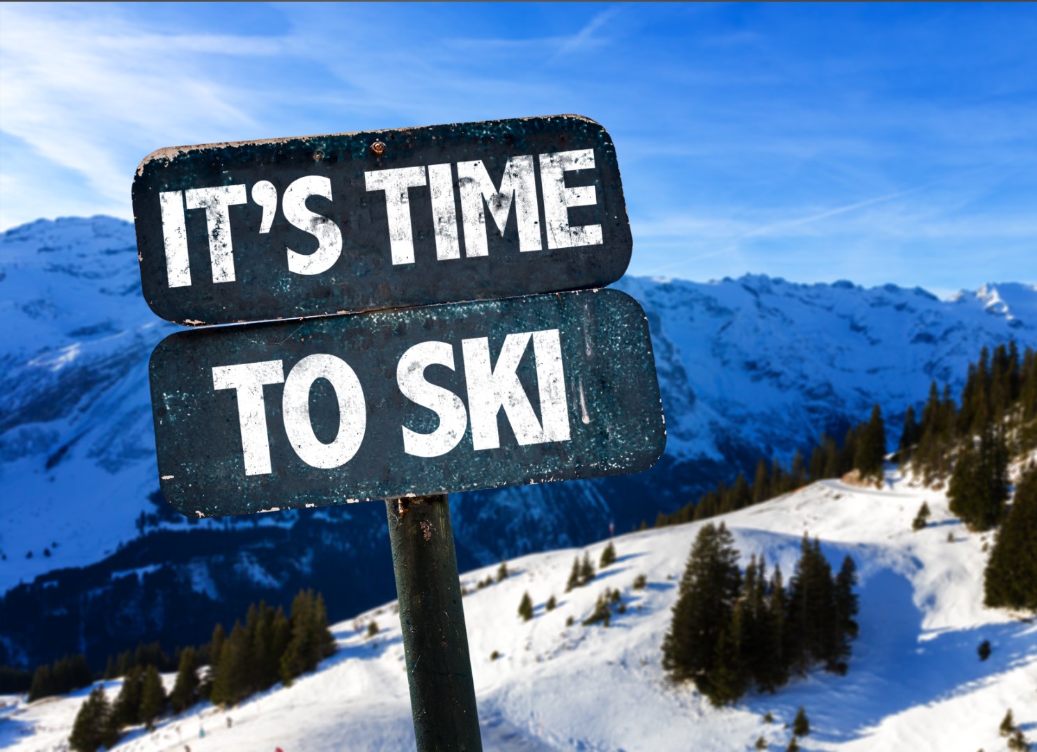 SAALBACH HINTERGLEMM Tafel ITS TIME TO SKI shutterstock_300313247.jpg